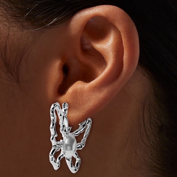 Silver-tone Pearl Butterfly Hoop Earrings - Picture 2 of 2